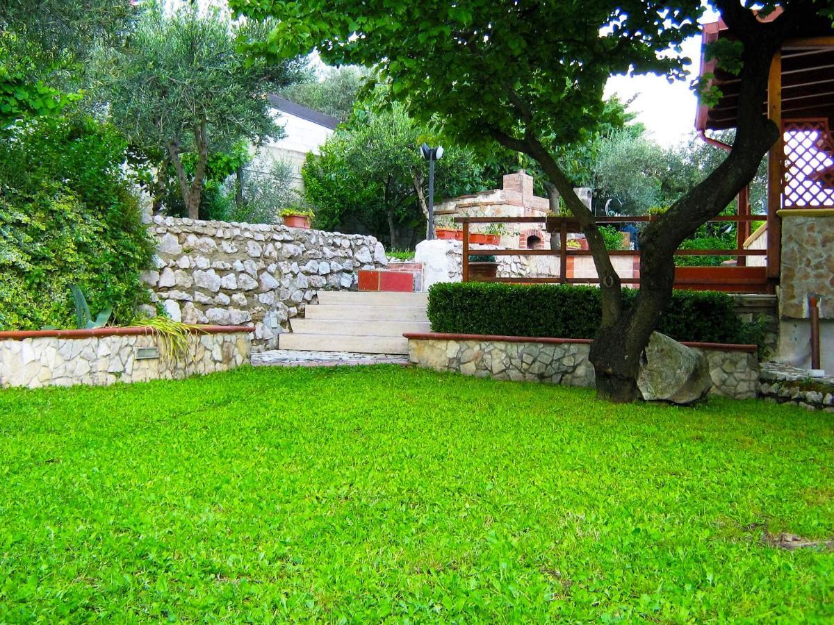 B&B Maison Villa Vittorio Avella Exterior foto