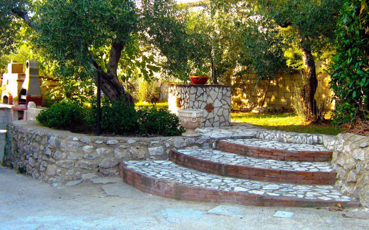 B&B Maison Villa Vittorio Avella Exterior foto